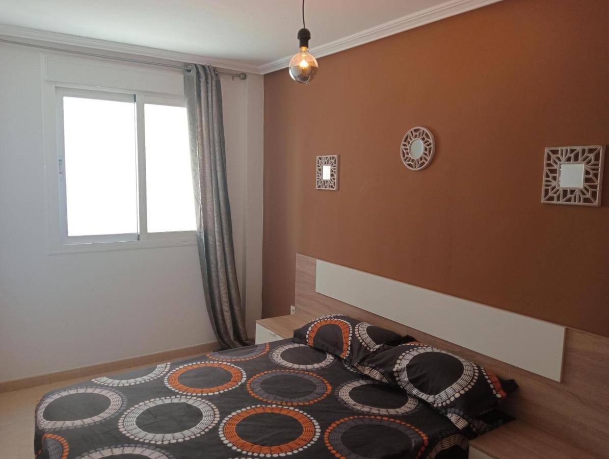 Piso Pozo Nuevo Apartment การ์โบเนรัส ภายนอก รูปภาพ