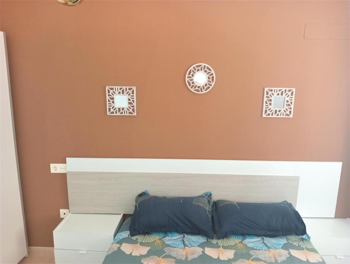 Piso Pozo Nuevo Apartment การ์โบเนรัส ภายนอก รูปภาพ